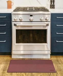 Nautica | Red Embossed Kitchen Mat